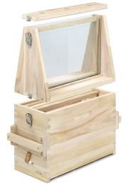 Schulungsmagazin 5.1 Dadant US, Kantenansicht, Aufsatzzarge und Deckel schwebend