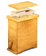 Anbrüter-Kasten Kuntzsch hoch, Kantenansicht, Abstandsring und Deckel schwebend