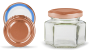 Sechseckglas 106 ml mit 53er kupfer Blueseal®, Frontansicht, ein Deckel stehend daneben